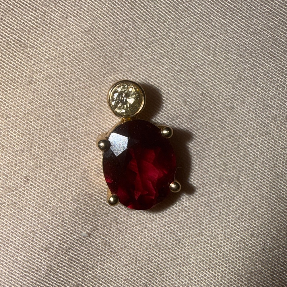 14K Gold Rhodolite Garnet & Diamond Pendant – 2.58 Carats - Picture 7 of 17